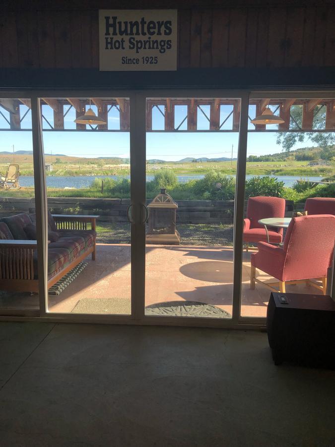 Hunter'S Hot Springs Resort Lakeview Esterno foto